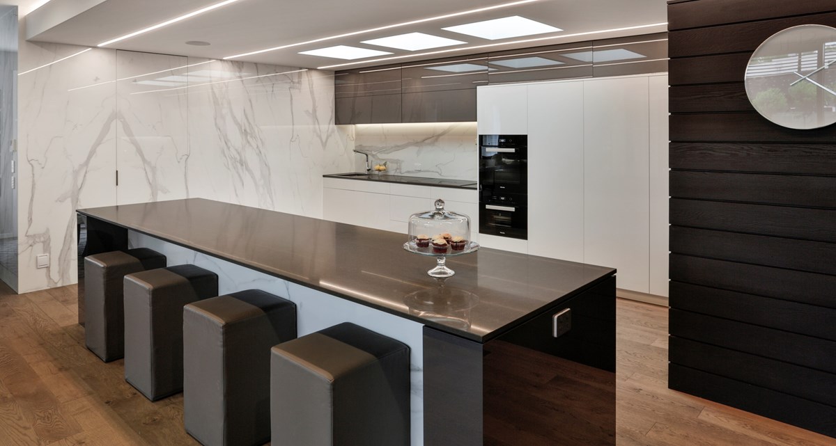 Pewter and Alabaster Gloss acrylic Fleur Jourdain kitchen angle