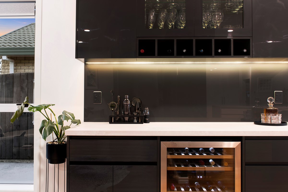 Ultraglaze Lava Gloss. Hannah Duggan, Above Board Design & Cabinetry. Photographer, Eve Razey (4)